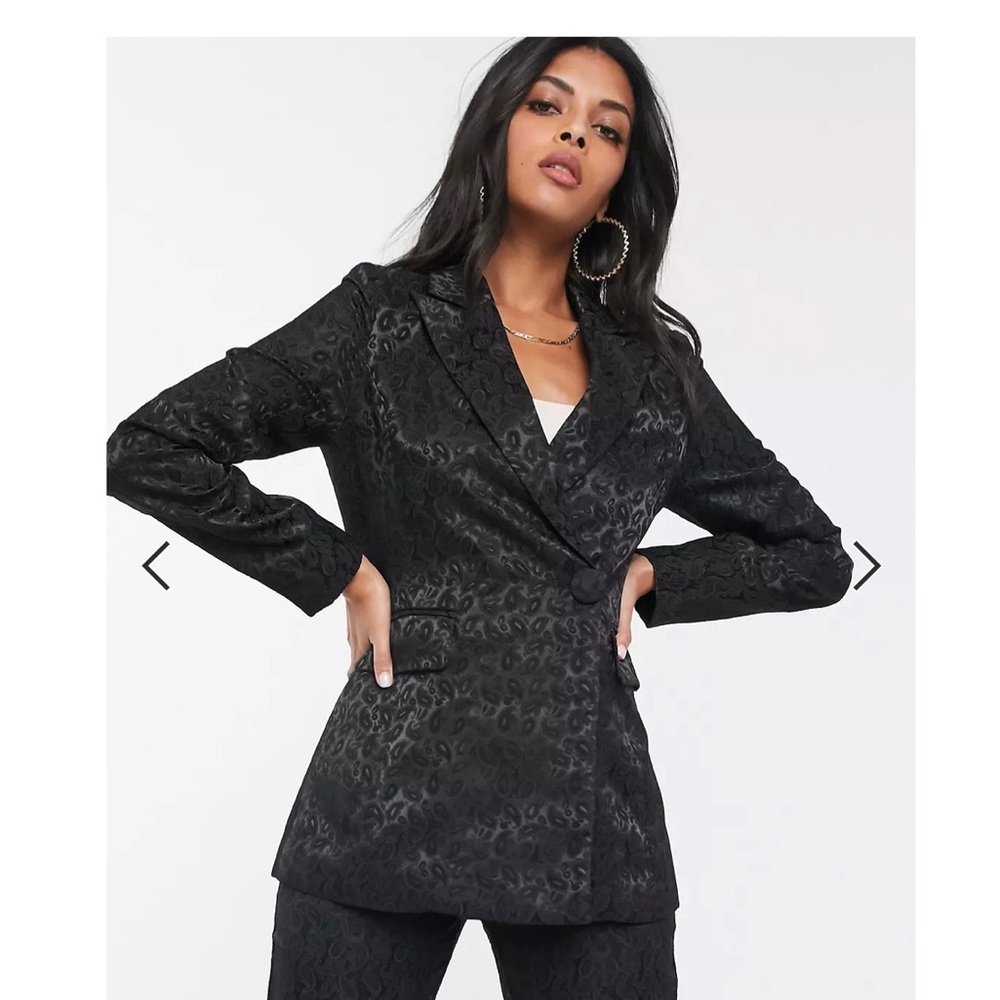 NWT - Fashion Union Tailored Blazer 🖤